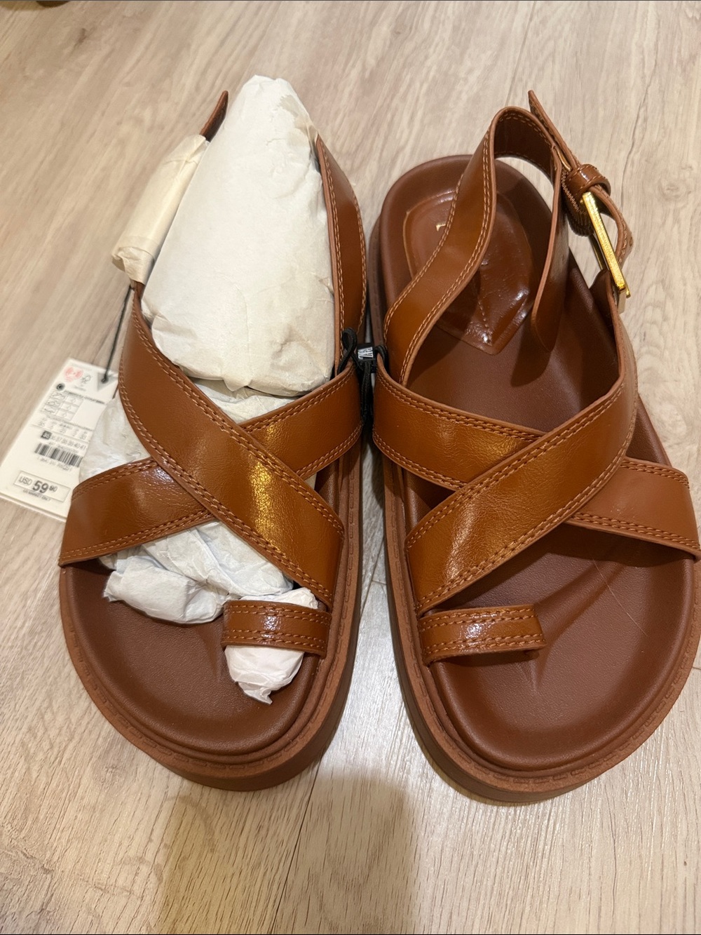 NWT Brown Crisscross Strap Sandals